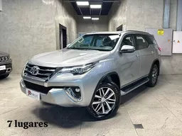 Toyota Hilux SW4