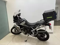 Triumph Tiger 900