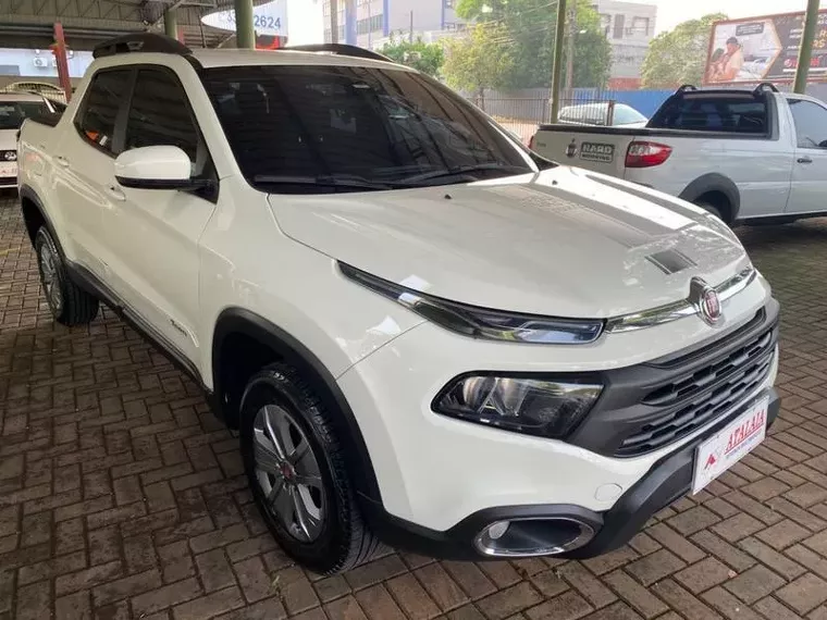 Fiat Toro Branco 8