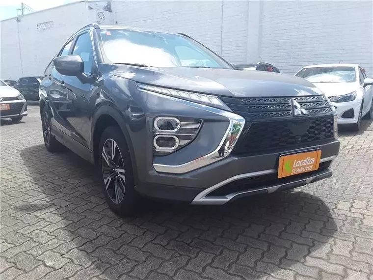 Mitsubishi Eclipse Cross Cinza 9