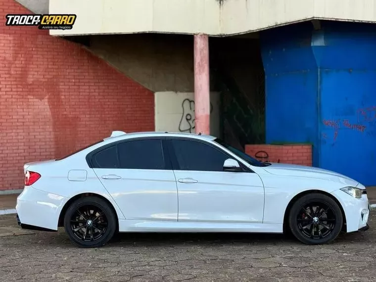 BMW 320i Branco 7