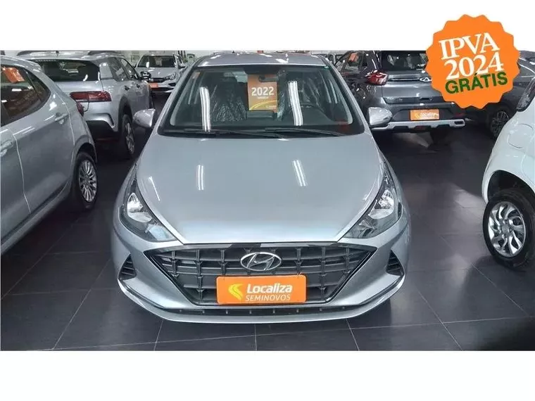 Hyundai HB20 Prata 11