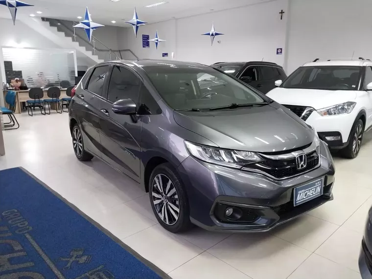 Honda FIT Cinza 1