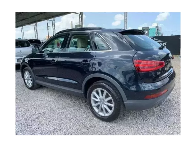 Audi Q3 Azul 7