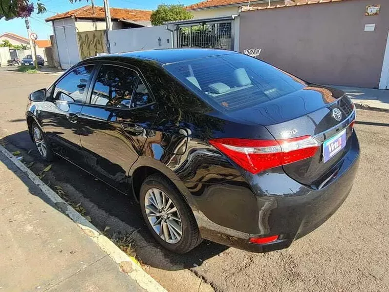 Toyota Corolla Preto 9