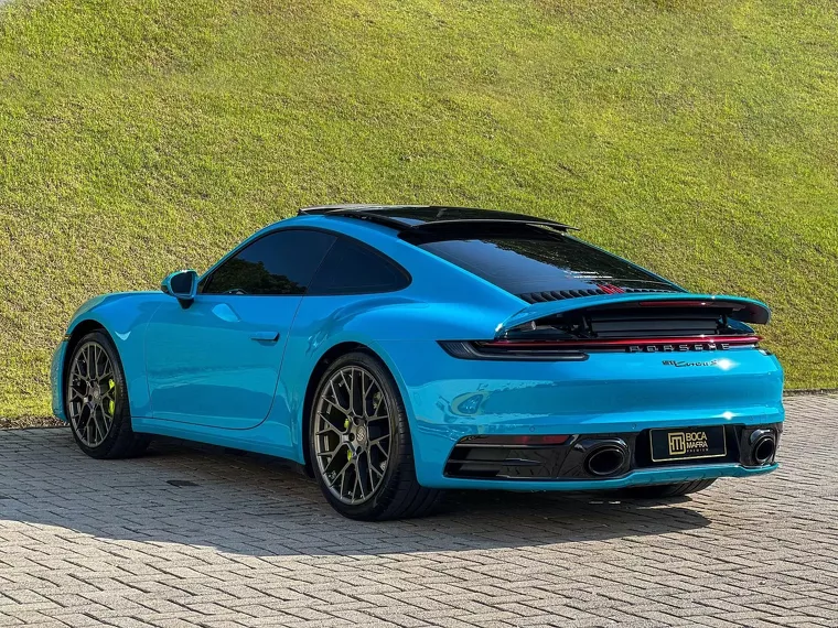 Porsche 911 Azul 8