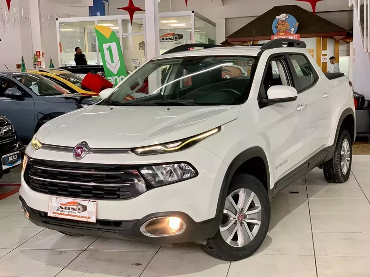 Fiat Toro Branco 3