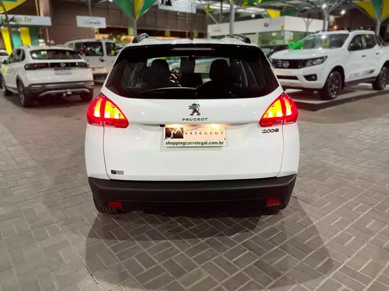 Peugeot 2008 Branco 11