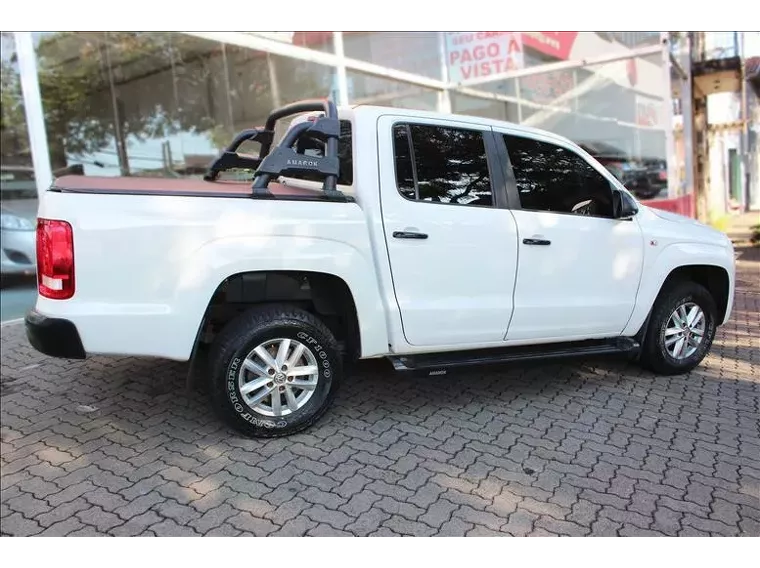 Volkswagen Amarok Branco 3