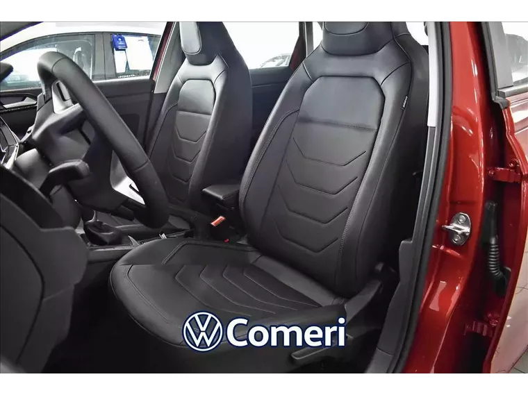 Volkswagen Polo Hatch Vermelho 16