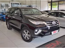 Toyota Hilux SW4