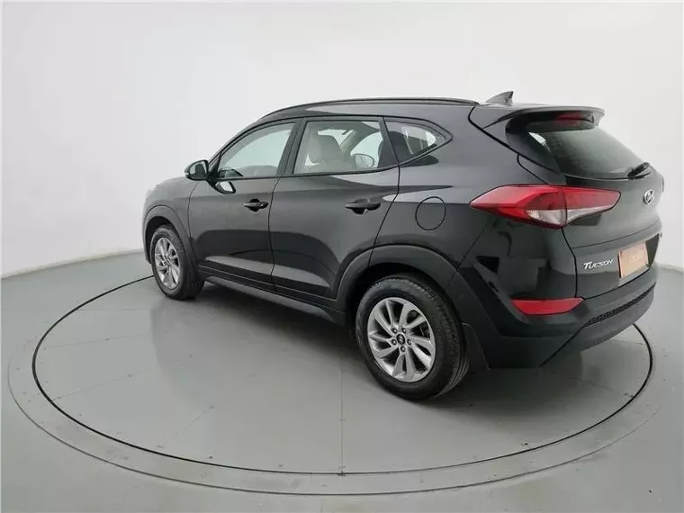 Hyundai Tucson Preto 4