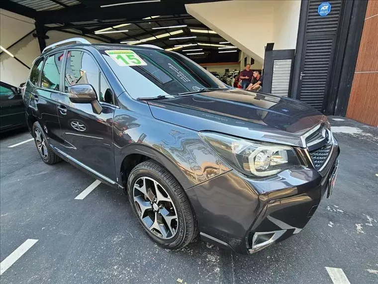 Subaru Forester Preto 3