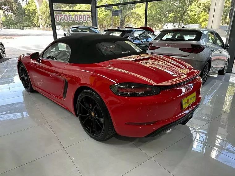 Porsche 718 Vermelho 13