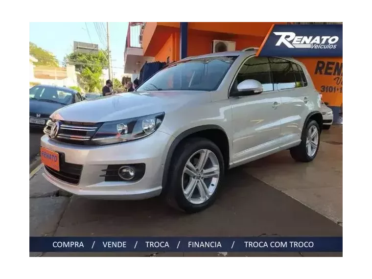 Volkswagen Tiguan Prata 4