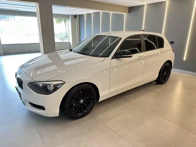 BMW 116i Branco 7