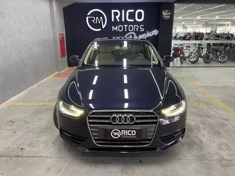 Audi A4 Azul 6