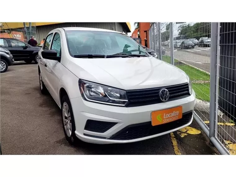 Volkswagen Voyage Branco 1