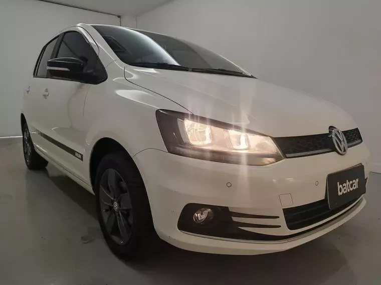 Volkswagen Fox Branco 9