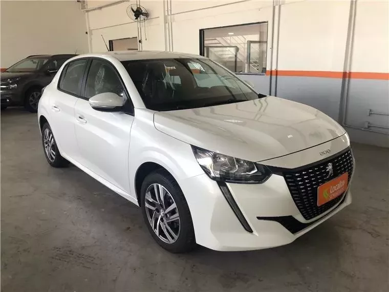 Peugeot 208 Branco 1