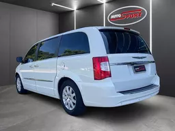 Chrysler Town & Country