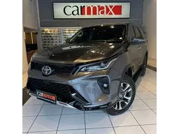 Toyota Hilux SW4