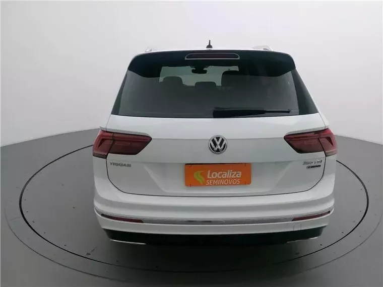 Volkswagen Tiguan Branco 13