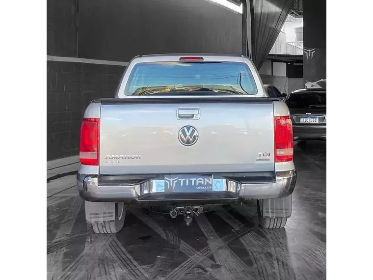 Volkswagen Amarok Prata 7