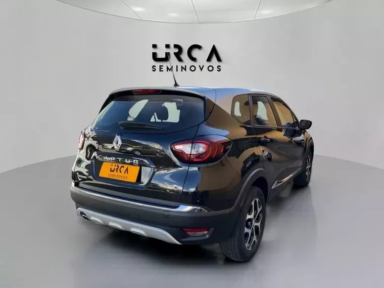 Renault Captur Preto 18