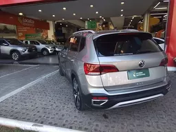 Volkswagen Taos