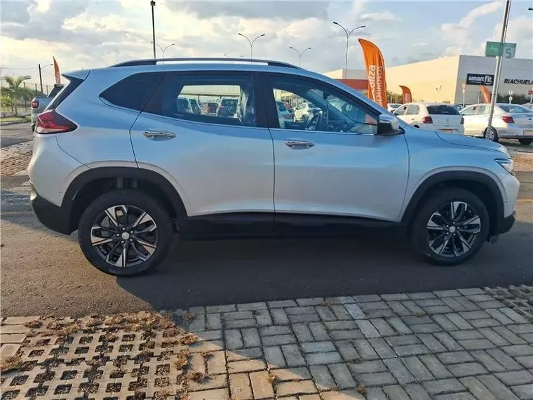 Chevrolet Tracker Prata 4