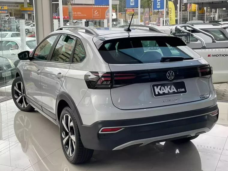 Volkswagen Nivus Prata 4