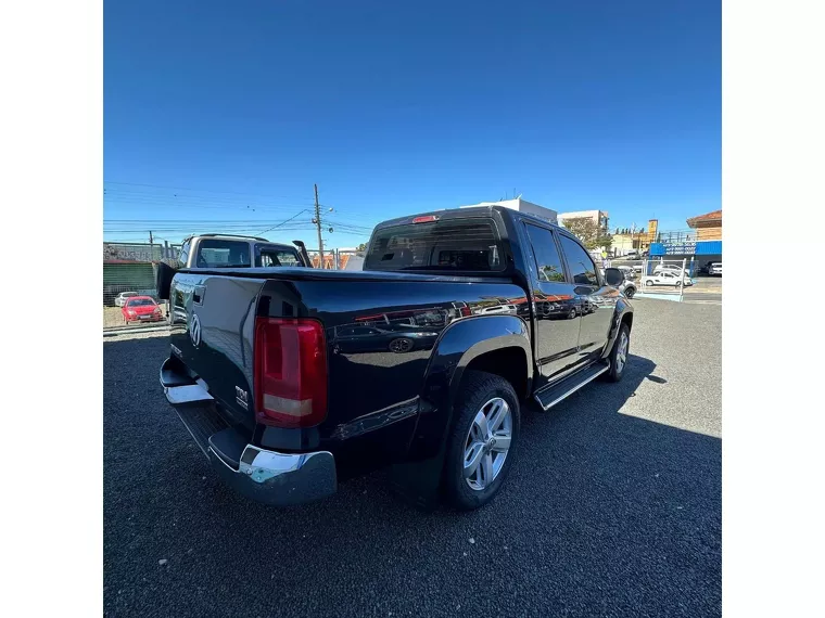 Volkswagen Amarok Preto 5