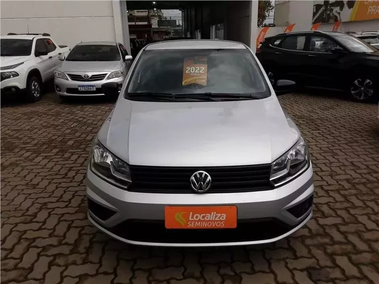 Volkswagen Voyage Prata 1