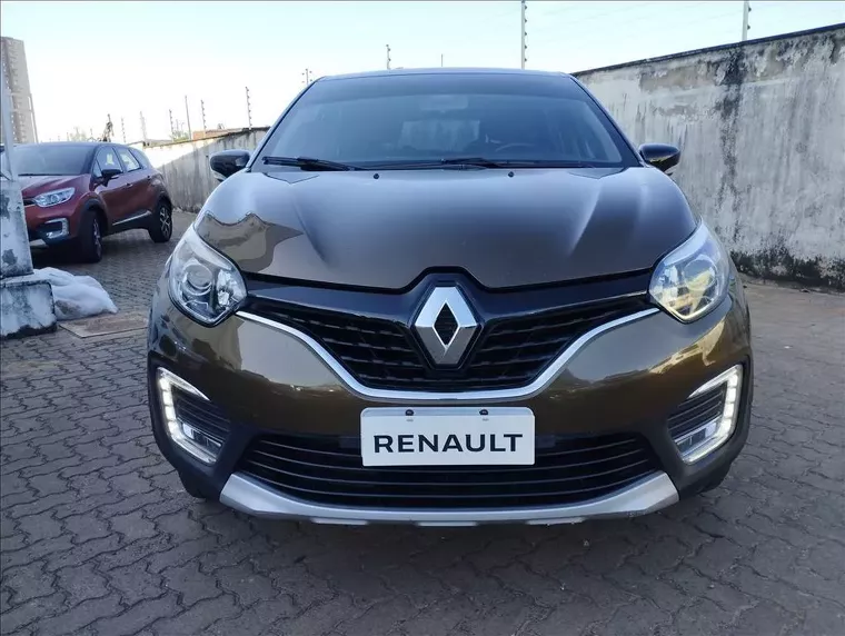 Renault Captur Marrom 12