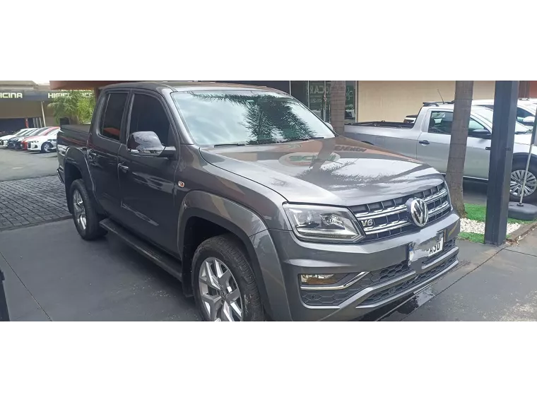 Volkswagen Amarok Cinza 5