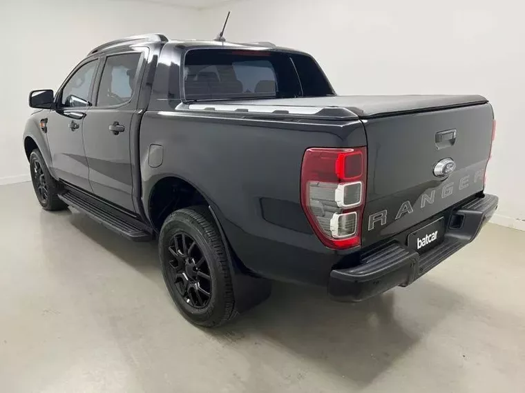 Ford Ranger Preto 4