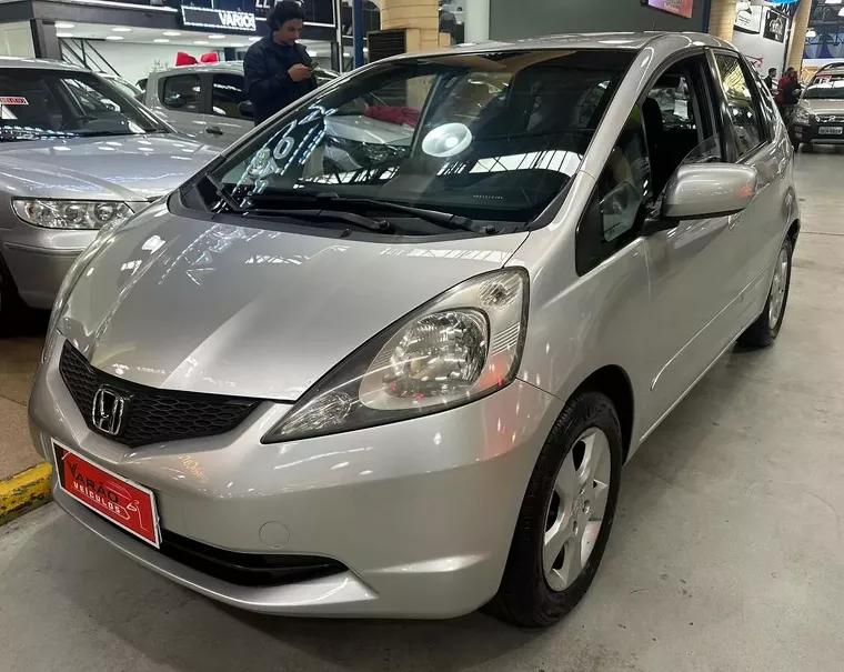 Honda FIT Cinza 6