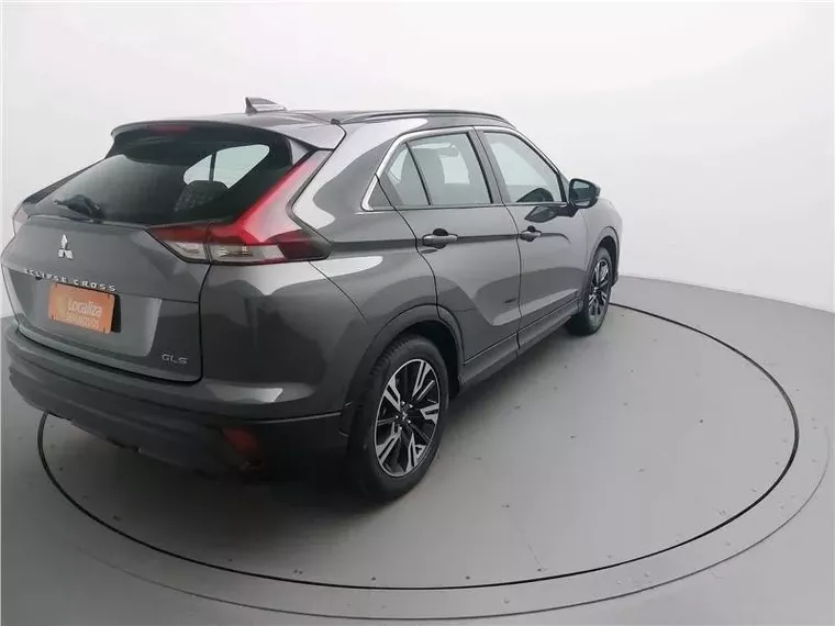 Mitsubishi Eclipse Cross Cinza 5