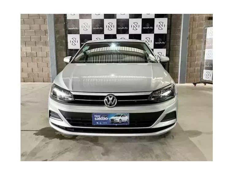 Volkswagen Virtus Prata 1