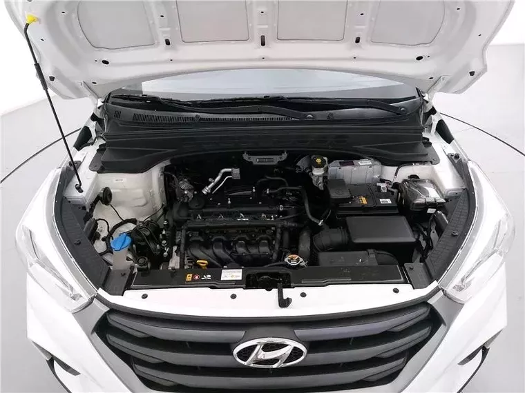 Hyundai Creta Branco 13