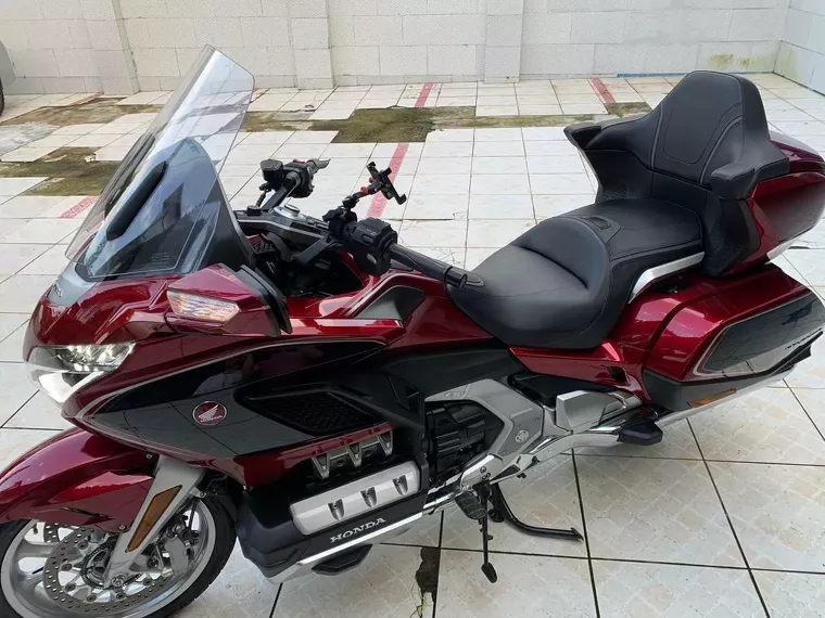 Honda Gold Wing Vermelho 2