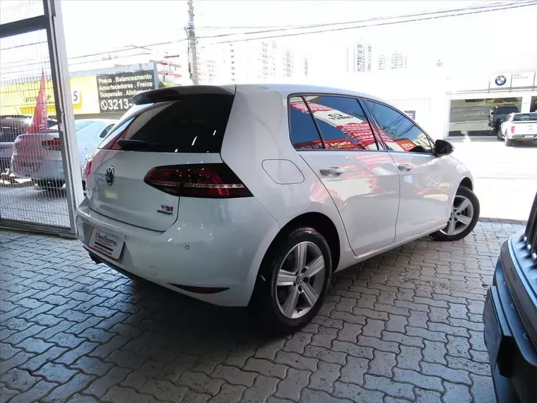 Volkswagen Golf Branco 4