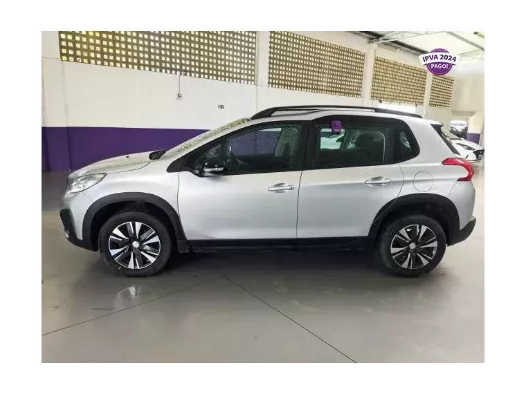 Peugeot 2008 Prata 7