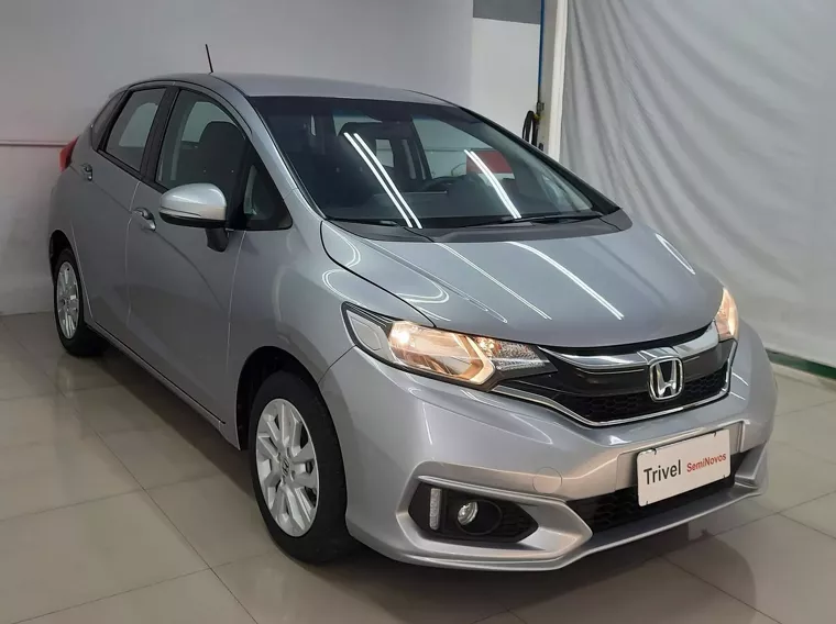 Honda FIT Prata 3