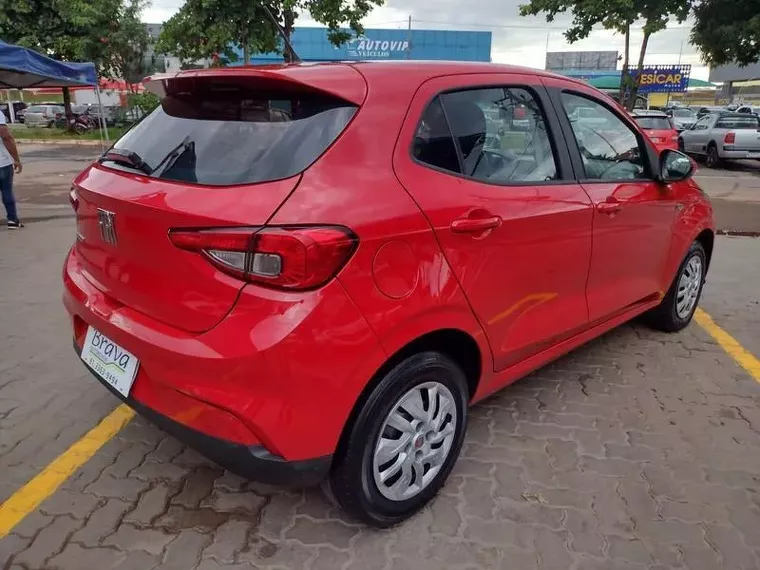 Fiat Argo Vermelho 16