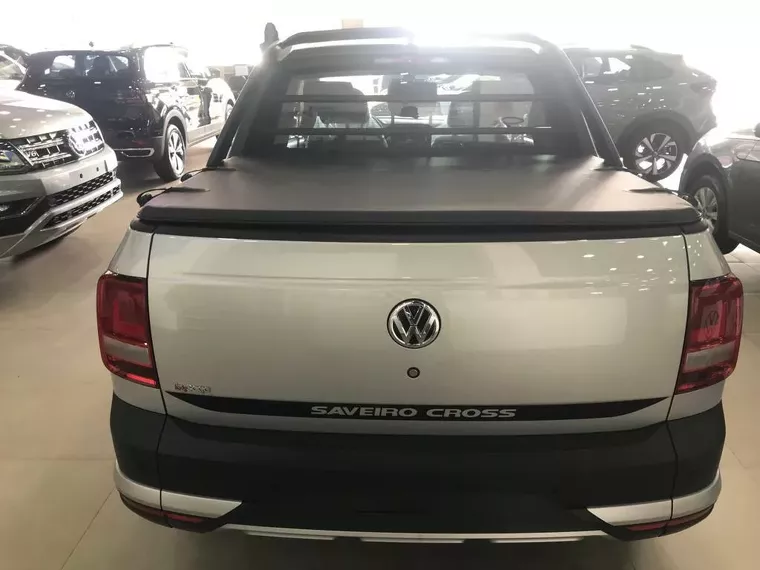 Volkswagen Saveiro Prata 10