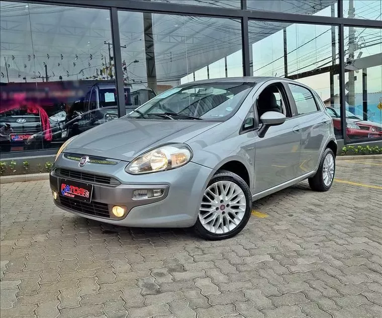 Fiat Punto Cinza 6