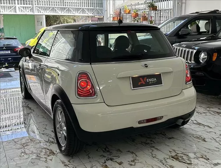 Mini ONE Branco 2