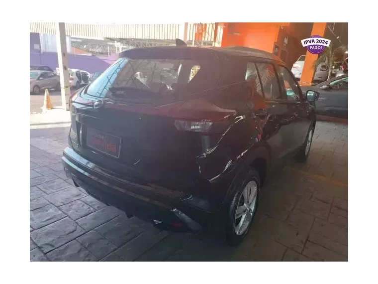 Nissan Kicks Preto 5